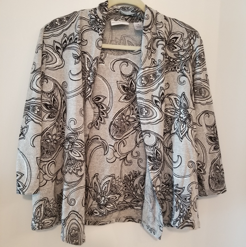 Alfred Dunner top